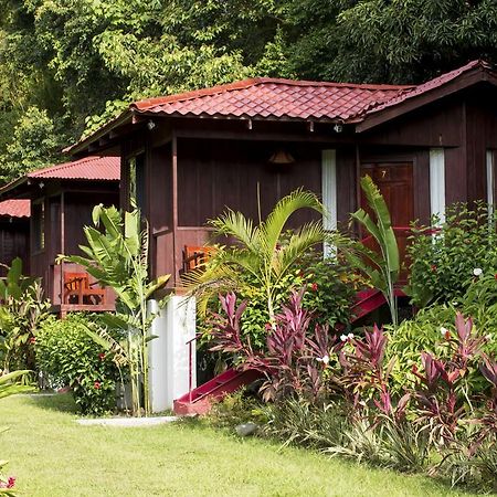 Manuel Antonio Hostel Resort Kültér fotó