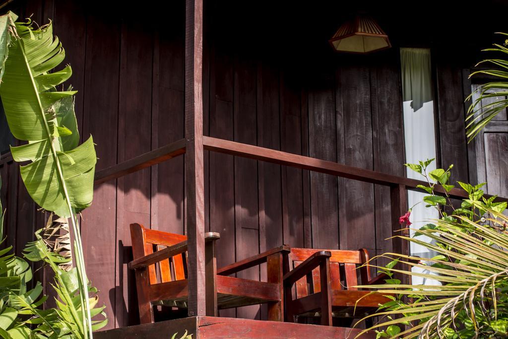 Manuel Antonio Hostel Resort Kültér fotó