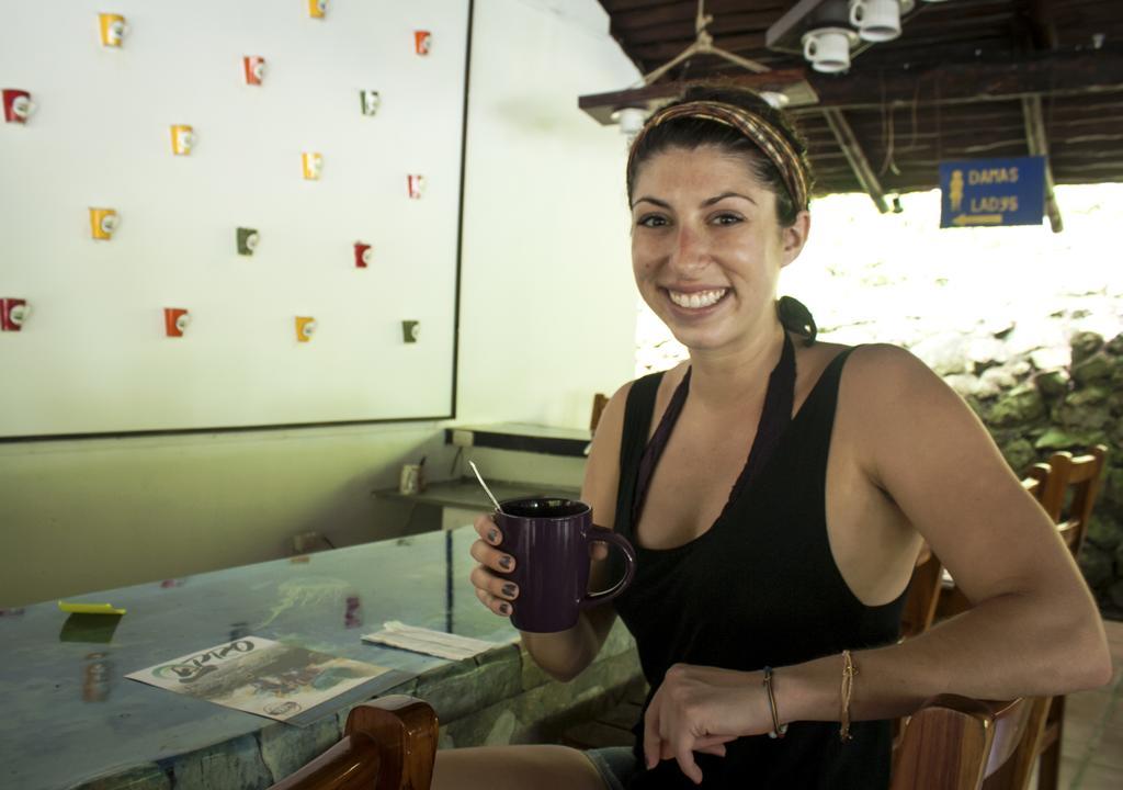 Manuel Antonio Hostel Resort Kültér fotó