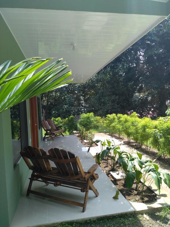 Manuel Antonio Hostel Resort Kültér fotó