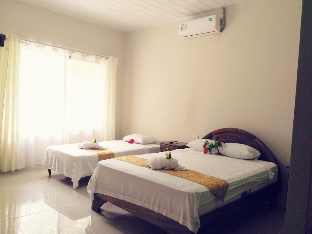 Manuel Antonio Hostel Resort Kültér fotó