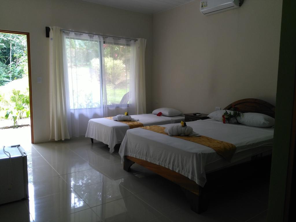 Manuel Antonio Hostel Resort Kültér fotó