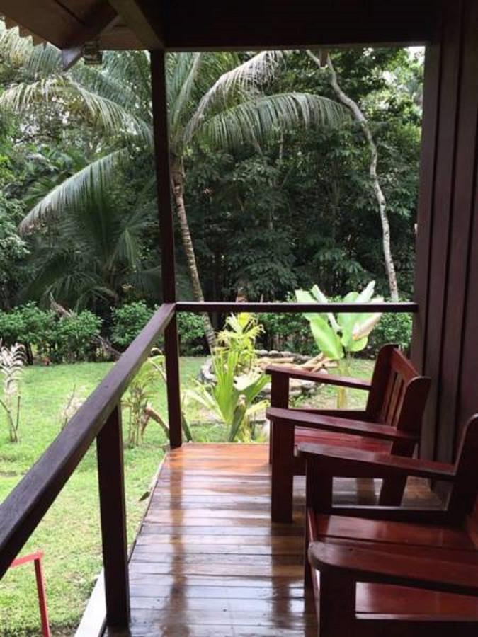 Manuel Antonio Hostel Resort Kültér fotó